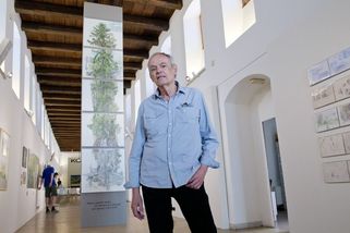 Vnímá svět mimořádně citlivě. Výstava představuje solitérního umělce Kotyzu - Seznam Zprávy